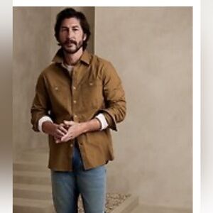 New!! Banana Republic brown textured shirt